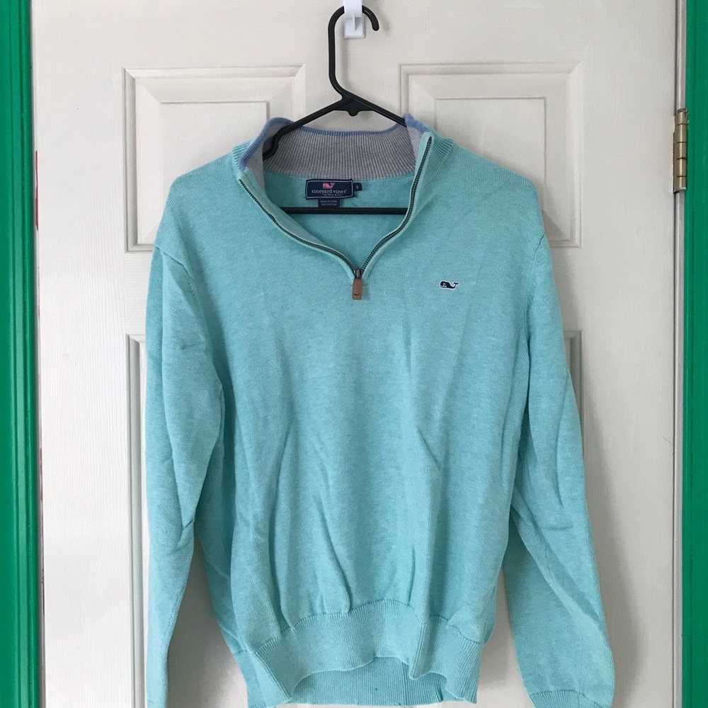 Small Vineyard Vines Pullover
